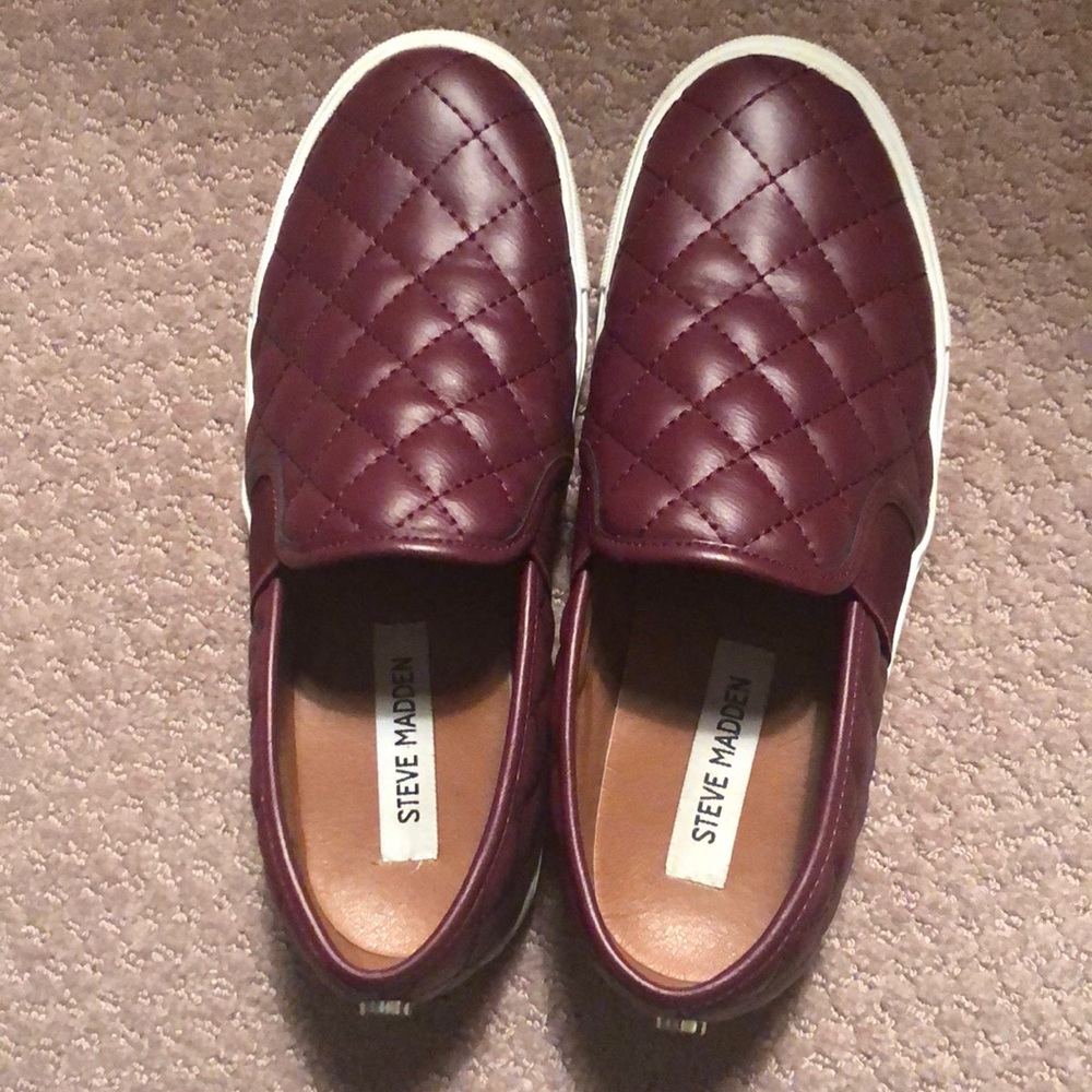 Slip on sneakers